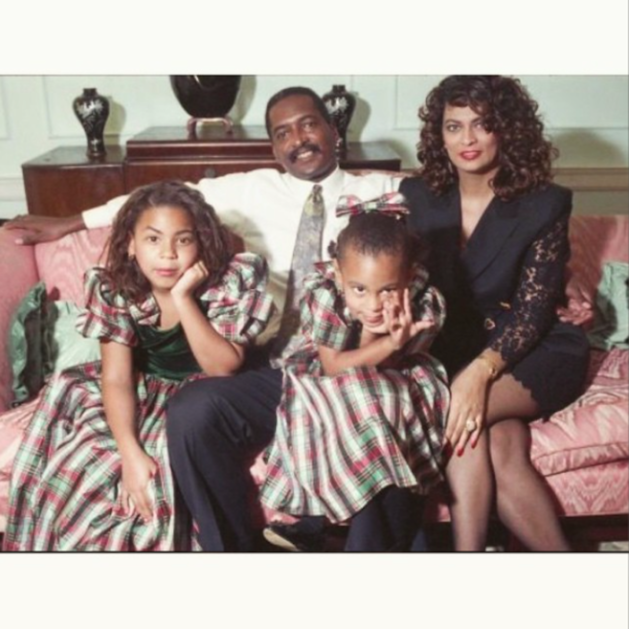 Rodinná fotka Knowlesových